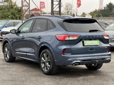 FORD KUGA 2.5 PHEV ST-Line X CVT