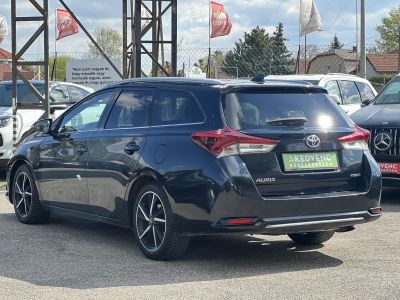 TOYOTA AURIS Touring Sports 1.8 HSD Selection (Automata)