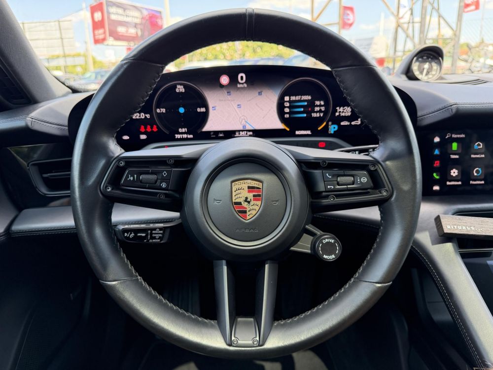 PORSCHE TAYCAN 4S Battery plus. 73e km. ülésszellőztetés. masszázs. légrugó. passenger DISPLAY!