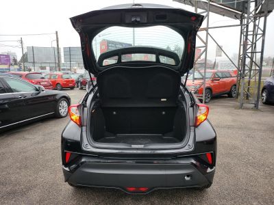 TOYOTA C-HR 1.8 Hybrid Dynamic Comfort e-CVT A legjobb áron! Megkímélt állapot!
