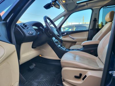 FORD GALAXY 2.0 TDCi Champions Titanium Powershift [7 személy] Magyarországi Panorámatető Navi Bőrbelső Szervízelt