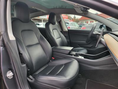 TESLA MODEL 3 Standard Range Plus Aut Garanciális. Megkímélt. LED PANORÁMA KAMERA VONÓHOROG