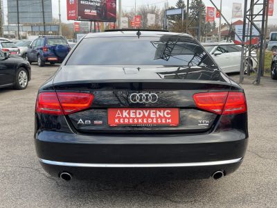 AUDI A8 4.2 V8 TDI DPF quattro Tiptronic ic Xenon Napfénytető Távtartó Kamera Bose Keyless Memória Navi