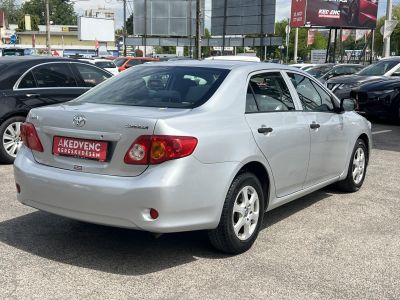 TOYOTA COROLLA Sedan 1.4 Sol M.o.-i. Klíma. Tempomat. Ülésfűtés!