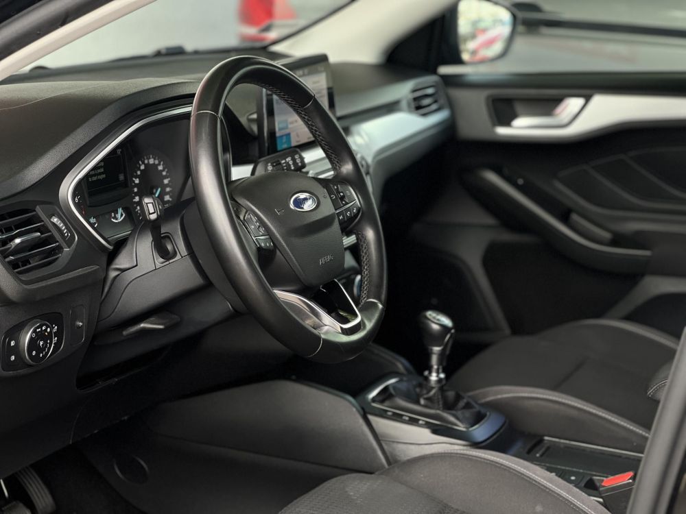 FORD FOCUS 1.0 EcoBoost Trend Magyarországi. Márkaszervizelt!