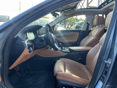 BMW 530i (Automata) Luxury 124e km. Magyarországi Napfénytető Adaptív LED Profnavi Barna bőr Keyless