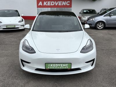 TESLA MODEL 3 Standard Range Plus Aut 101e km. facelift. garanciális. mátrix LED. höszivattyú!