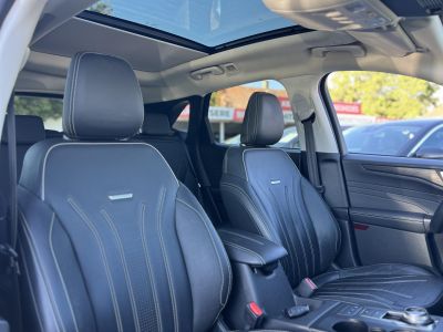 FORD KUGA 2.5 PHEV Vignale CVT 70 km elektromos hatótáv. panorámatető. memória. CARPLAY. magas felszereltség!