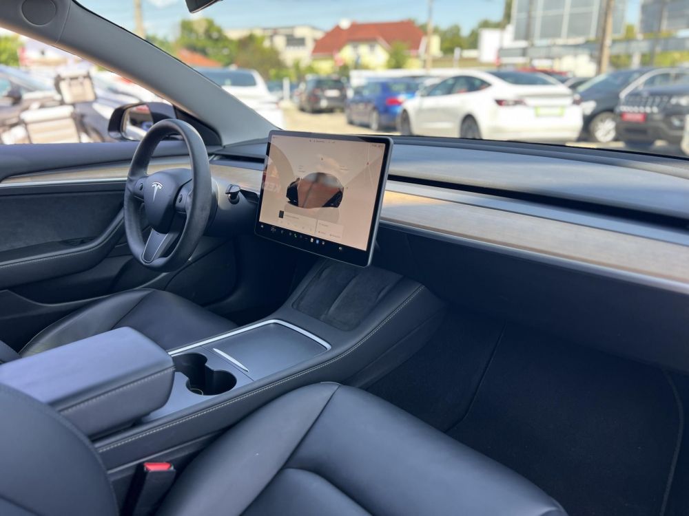 TESLA MODEL 3 Performance AWD (Automata) 106e km. mátrix LED. AMD Ryzen. hőszivattyú. garanciális!