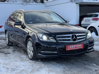 MERCEDES-BENZ C 220 T CDI BlueEFFICIENCY Avantgarde (Automata) Magyarországi Teljes szerviztörténet!