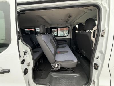 OPEL VIVARO 1.6 CDTI L1H1 2.7t Start-Stop Euro 6 (9 személyes) M.o.-i. 1.tul. Tempomat Klíma Tolatóradar