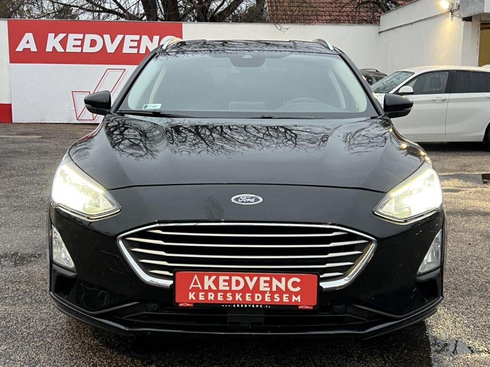 FORD FOCUS 1.0 EcoBoost Connected M.o.-i. 1.tul. Márkaszervizelt. Carplay!