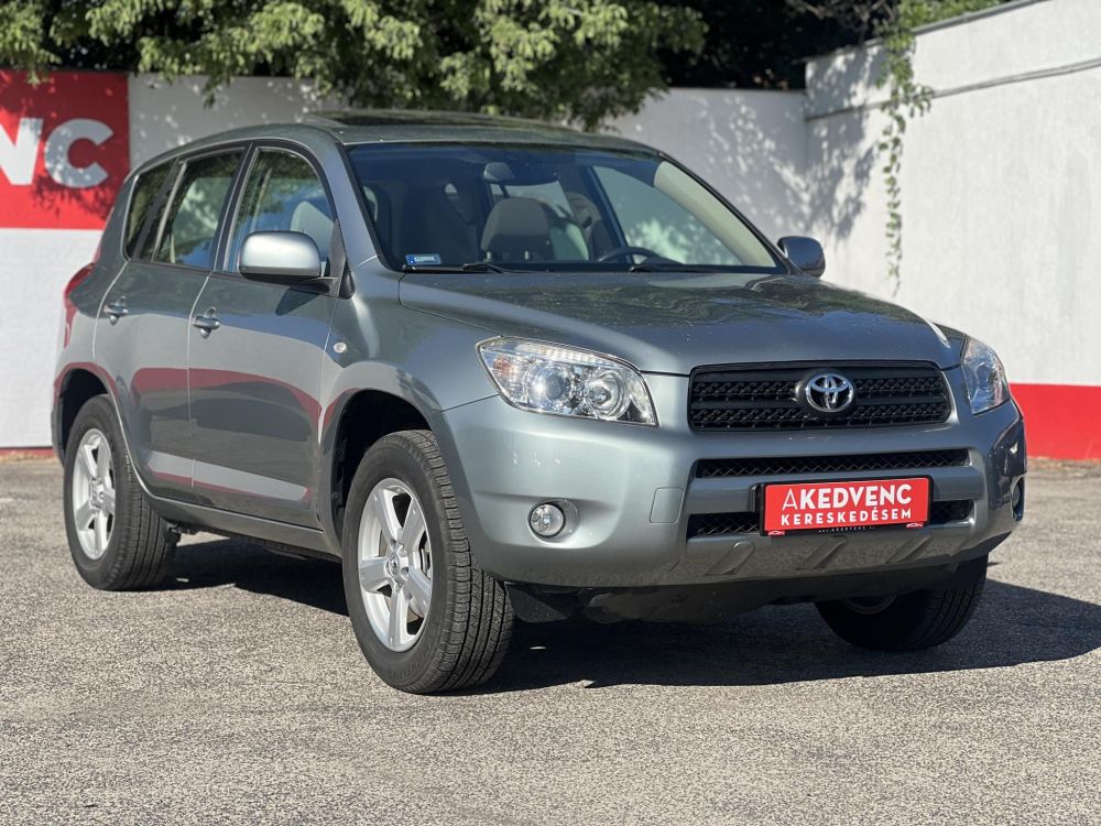 TOYOTA RAV 4 Rav4 2.0 4x4 Magyarországi. napfénytető. keyless. vonóhorog. téli-nyári kerék. 2 gyári kulcs!