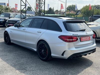 MERCEDES-BENZ C 63 AMG T Mercedes-AMG C 63 T 7G-TRONIC C 63 S 510le. Matt fényezés. LED Panoráma Holttér Carplay Burmester