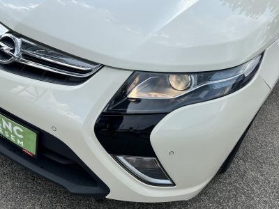 OPEL AMPERA E-Pioneer (Automata) 121e km. Zöld rendszám. Navi Tempomat Kamera Bose Ülésfűtés Bőr Keyless