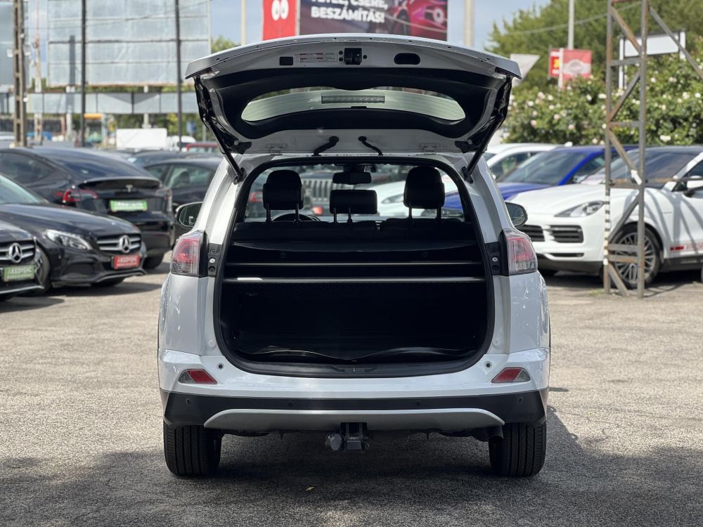 TOYOTA RAV 4 Rav4 2.5 Hybrid Executive e-CVT 4WD összkerékhajtás. végig márkaszervizelt!