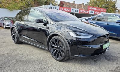 TESLA MODEL X Plaid (Automata) (6 személyes )