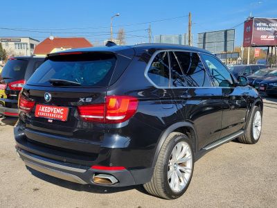 BMW X5 xDrive40d (Automata) M.o.-i. Magasan felszerelt! Panoráma Bang & Olufsen Távtartó Üléshűtés Memória