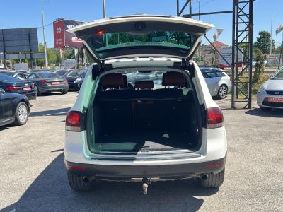 VOLKSWAGEN TOUAREG 3.0 V6 TDI Tiptronic ic Magyarországi. 3.5T vonóhorog. napfénytető. barna bőr. szervizelt!