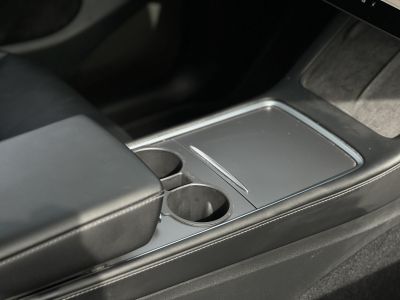 TESLA MODEL Y Performance AWD (Automata)