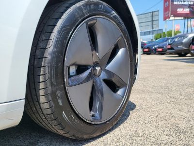 TESLA MODEL 3 Standard Range Plus Aut garanciális. 2 töltőkábel!