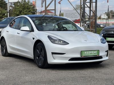 TESLA MODEL 3 Long Range AWD (Automata) 63e km. sérülésmentes. mátrix LED. hőszivattyú. premium hifi. FEHÉR BELSŐ!