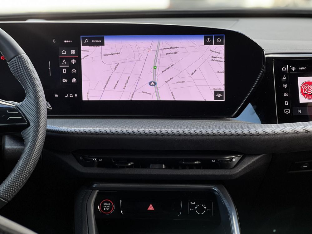 AUDI Q5 SB 40 TDI quattro S-tronic S-line M.o-i. 1.tul. újszerű állapot. garanciális. sérülésmentes!