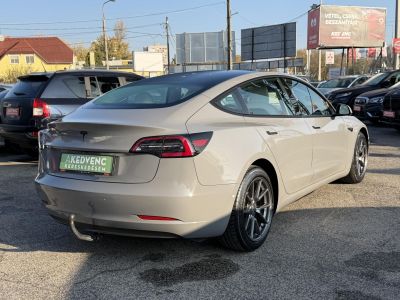 TESLA MODEL 3 Long Range AWD (Automata) FSD. FEHÉR BELSŐ. Perf BOOST. garanciális. hőszivattyú. vonóhorog!