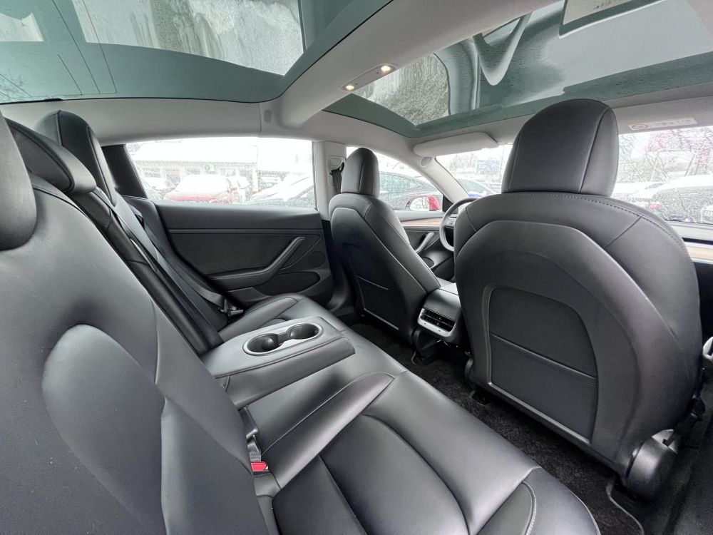 TESLA MODEL 3 Long Range AWD (Automata) 106e km. facelift. mátrix LED. hőszivattyú. premium hifi. garanciális!