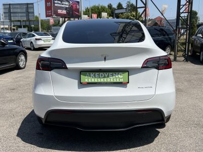 TESLA MODEL Y Long Range AWD (Automata) Megkímélt állapot. mátrix LED. 500km-es hatótáv. garanciális!