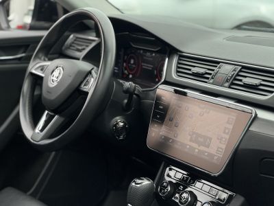 SKODA SUPERB Combi 2.0 TDI SCR Style 4x4 DSG 158e km. M.o.-i. panorámatető. üléshűtés. virtual cockpit. CARPLAY!