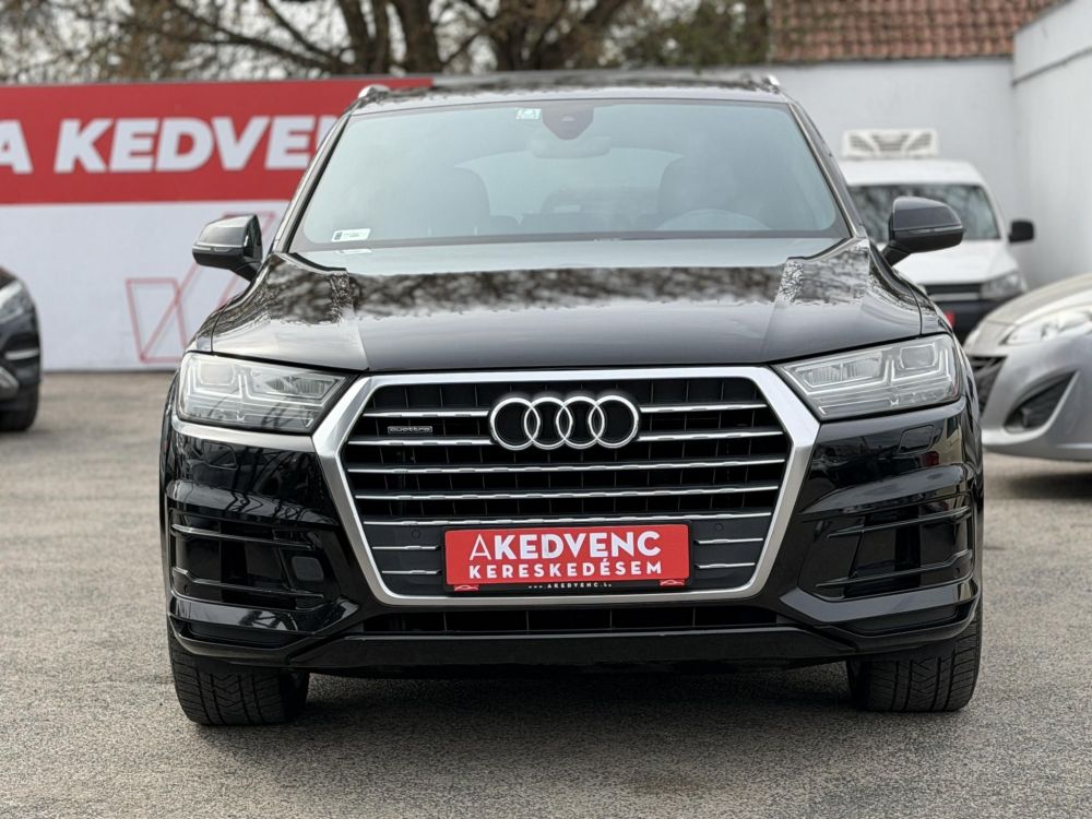 AUDI Q7 3.0 V6 TDI quattro Tiptronic ic [7 személy] 7 személy! Sérülésmentes. S-line M.o.-i. BOSE. virtual cockpit. kamera. keyless.