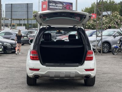 MERCEDES-BENZ ML 320 CDI (Automata) harman/kardon. légrugó. napfénytető. hátsó TV. alcantara belső!