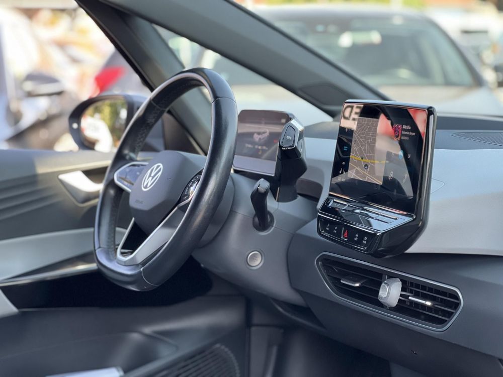 VOLKSWAGEN ID.3 77kWh PRO S HEAD-UP DISPLAY. IQ LIGHT. CARPLAY. MASSZÁZS. 500KM HATÓTÁV