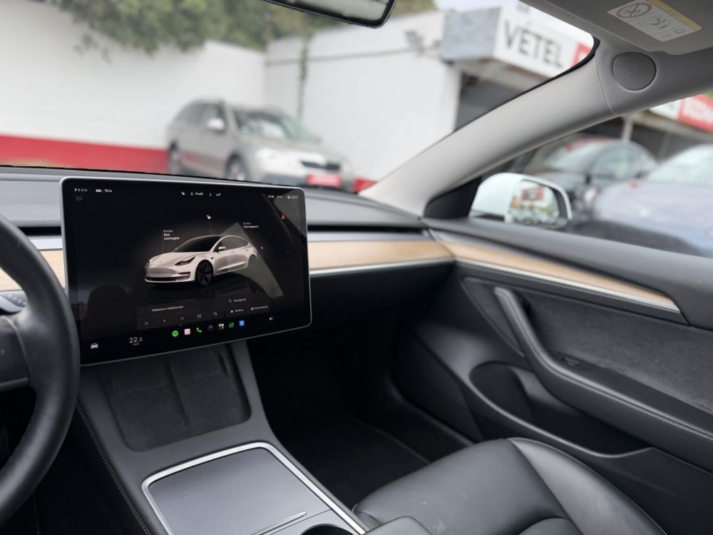 TESLA MODEL 3 Long Range AWD (Automata) 99e km. AMD Ryzen. mátrix LED. hőszivattyú. premium hifi. garanciális!