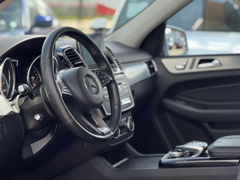 MERCEDES-BENZ GLE 400 4Matic (Automata) Pappas autó. Végig márkaszervizelt 1.tulajdonos!