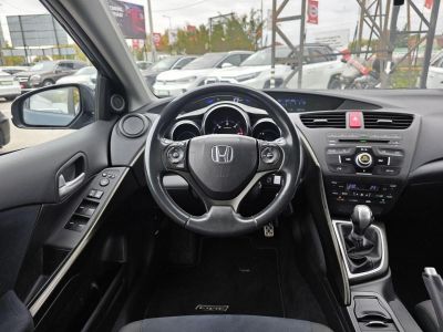 HONDA CIVIC 2.2 CTDi Executive Tempomat Kamera Vonóhorog Digitklíma 4-5L/100km!