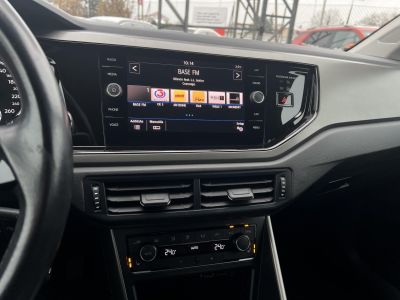 VOLKSWAGEN POLO VI 1.0 TSI Comfortline R-line Távtartó Ülésfűtés Carplay Márkaszervizelt!