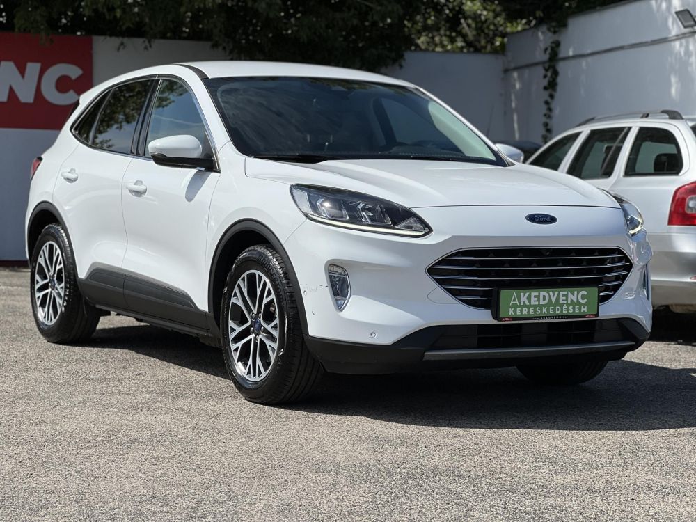 FORD KUGA 2.5 PHEV Titanium CVT 70 km elektromos hatótáv. ülés-kormányfűtés. kamera. CARPLAY!
