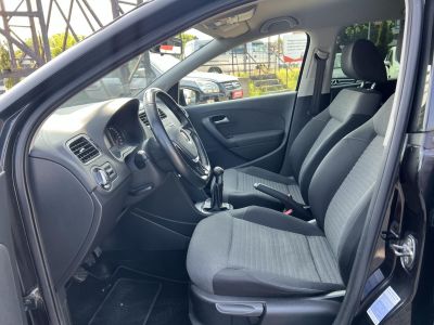 VOLKSWAGEN POLO V 1.6 75 CR TDI Trendline Klíma Carplay Kamera Frissen szervizelt!