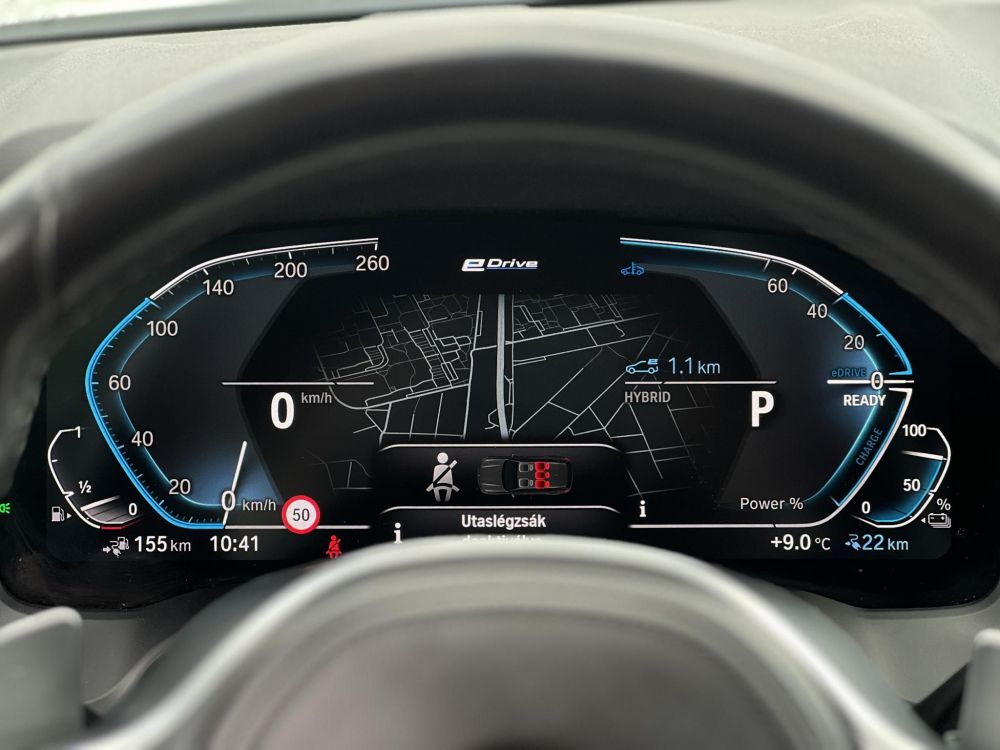 BMW 330e M Sport (Automata) Frissen szervizelt. Új téli gumik!