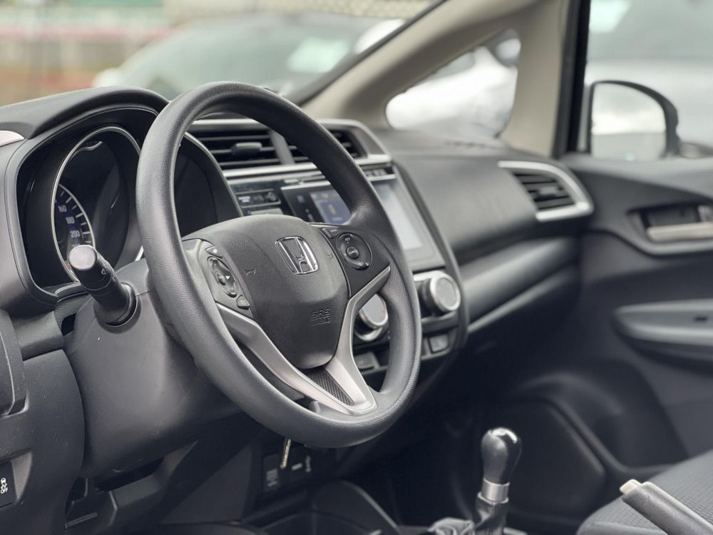 HONDA JAZZ 1.3 Comfort M.o.-i. 1.tul. Márkaszervizelt!