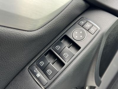 MERCEDES-BENZ C 220 CDI BlueEFFICIENCY Avantgarde (Automata) AMG csomag. Téli-nyári garnitúra. Álomszép beltér!