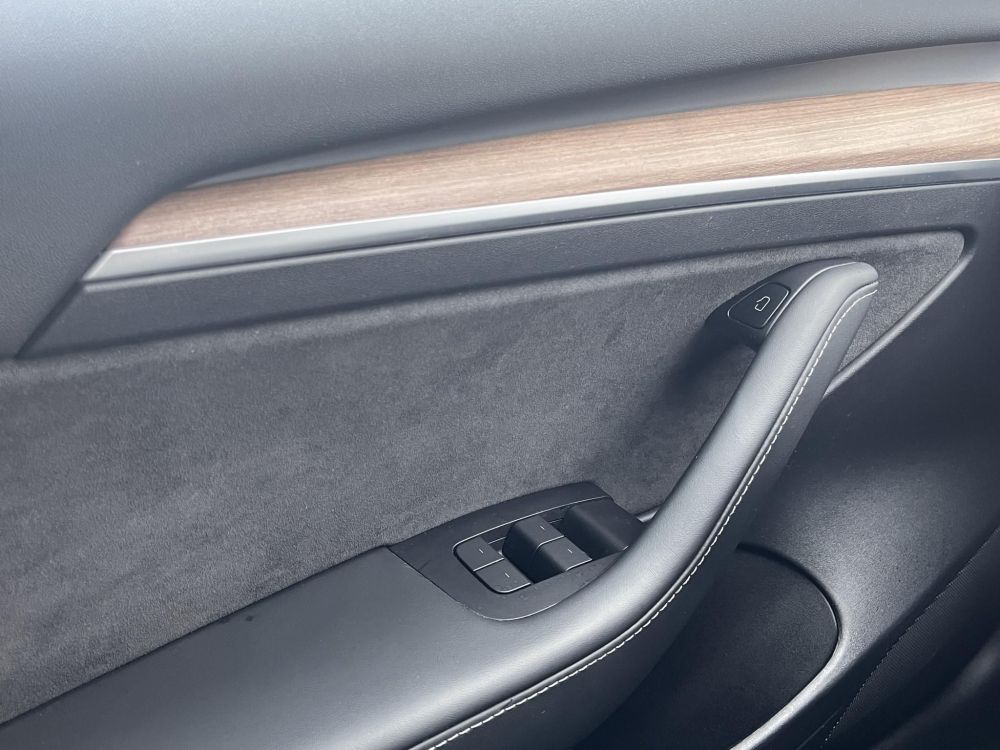 TESLA MODEL 3 Long Range AWD (Automata) 106e km. facelift. mátrix LED. hőszivattyú. premium hifi. garanciális!