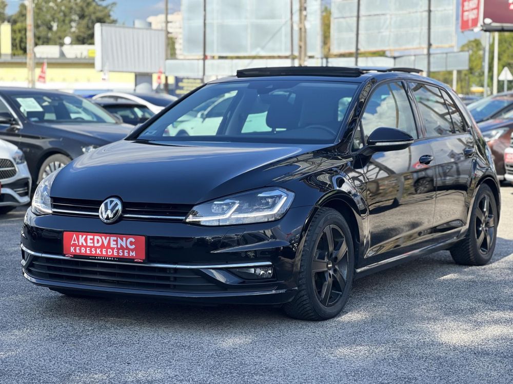 VOLKSWAGEN GOLF VII