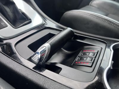 FORD S-MAX 2.0 TDCi Business Powershift Tempomat. fűthető ülések. navigáció. téli-nyári kerékszett