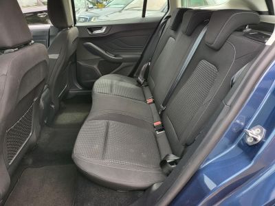 FORD FOCUS 1.5 EcoBlue Active (Automata) LED Tempomat Navi Bluetooh PDC