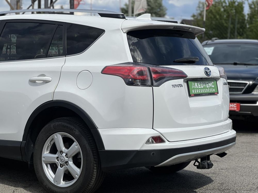 TOYOTA RAV 4 Rav4 2.5 Hybrid Executive e-CVT 4WD összkerékhajtás. végig márkaszervizelt!