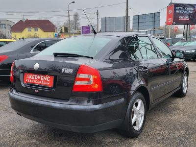 SKODA OCTAVIA 1.4 Ambiente Klíma El.ablak El.tükör Alufelni