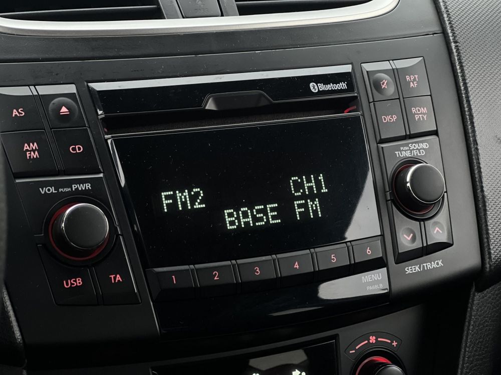 SUZUKI SWIFT 1.6 Sport